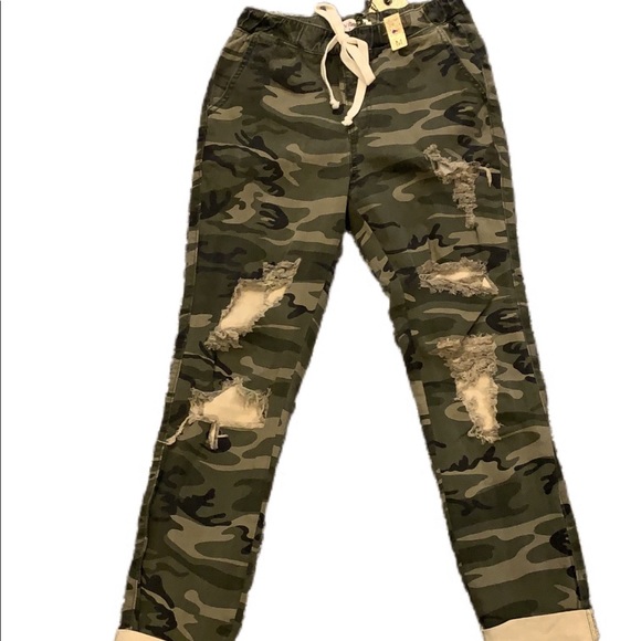 Camo Cargo Distressed Pants - Picture 1 of 2
